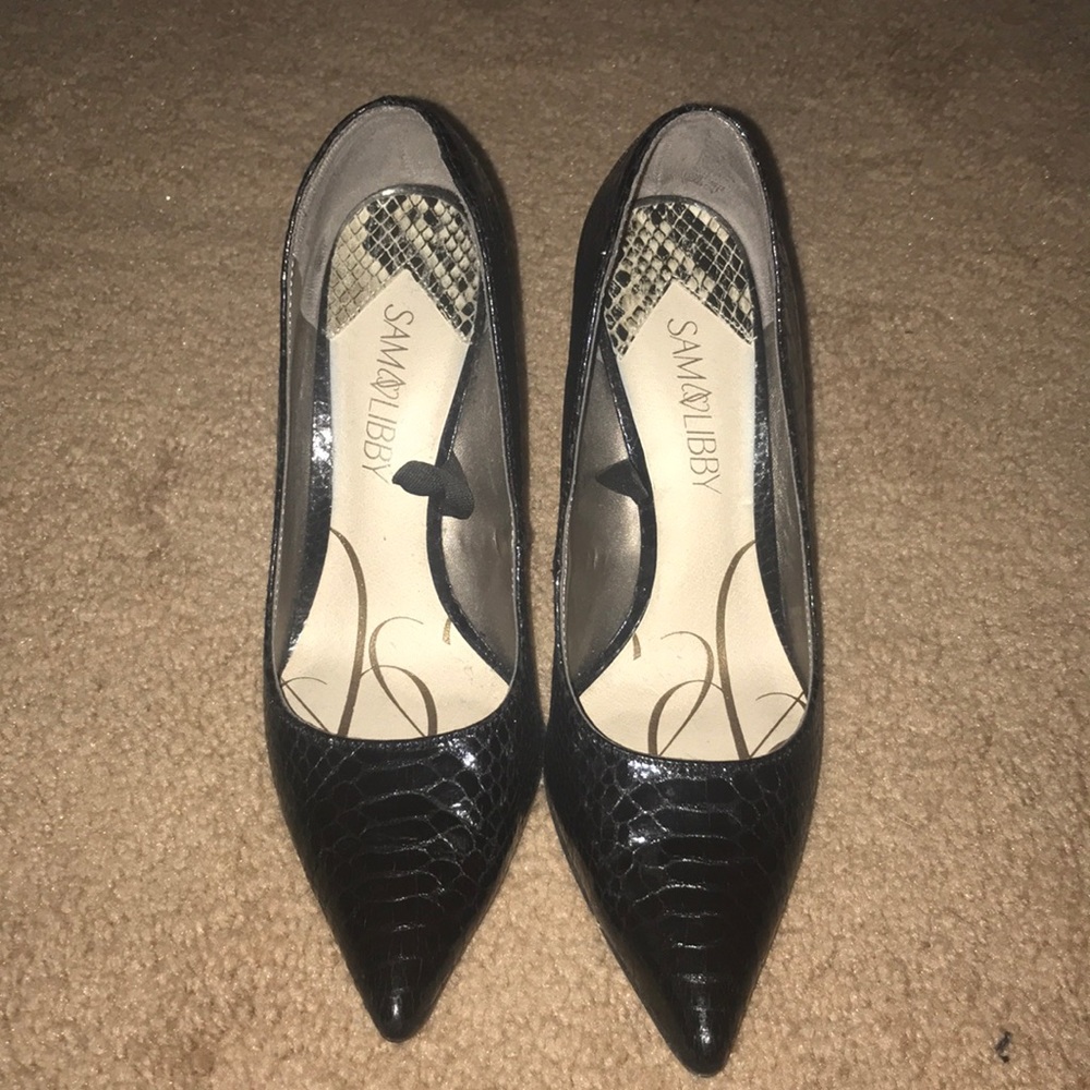 Sam & Libby Black Pumps